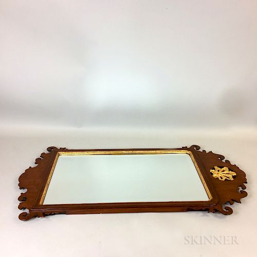 Williamsburg Restoration Queen Anne-style Carved and Parcel-gilt Mirror