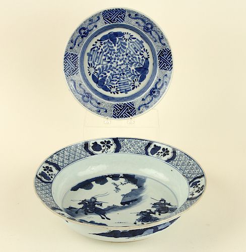 2 PC. LOT 19TH C. CHINESE BLUE & WHITE PORCELAIN