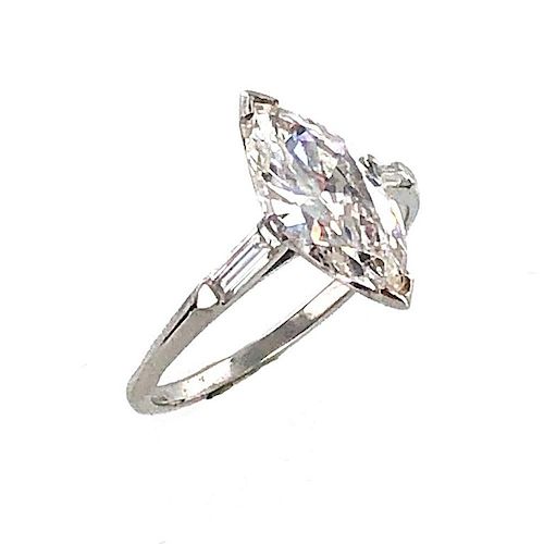 Marquise Diamond 18k White Gold Engagement Ring