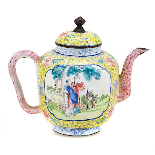 Chinese Canton Enamel Miniature Teapot
