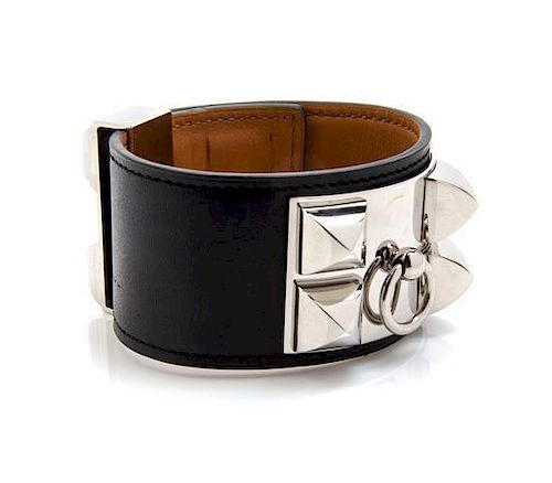An Hermes Black Leather Collier de Chien Bracelet, Size L.