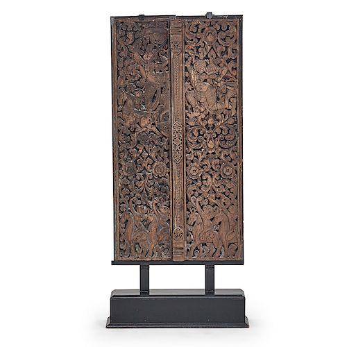 CHINESE CARVED HARDWOOD TEMPLE WALL PANEL