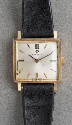 14K Gold Omega Swiss Wrist Watch