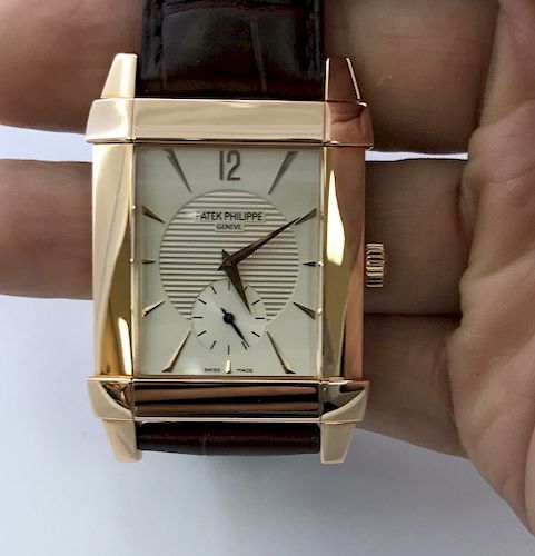 Patek Philippe 5111R Gondolo 18k Rose Gold Watch Box