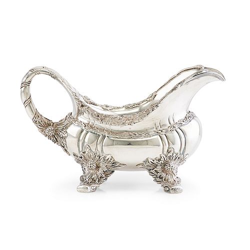 TIFFANY & CO. STERLING SILVER SAUCE BOAT