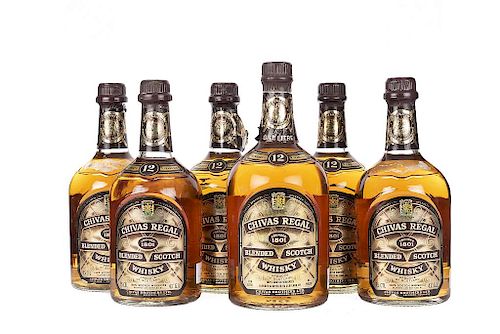 Chivas Regal. 12 años. Blended. Scoth Whisky. Piezas: 6. Una en presentación de 1 litro.