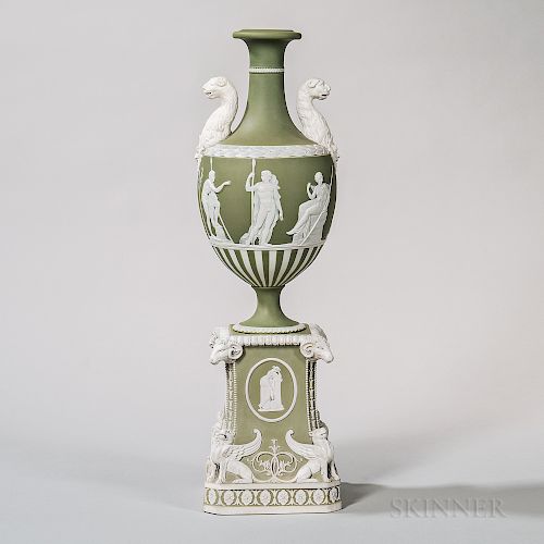 Wedgwood Green Jasper Dip Vase on Pedestal Base