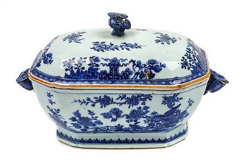 * A Chinese Export Porcelain Lidded Tureen Height 9 x width 15 x depth 9 inches.