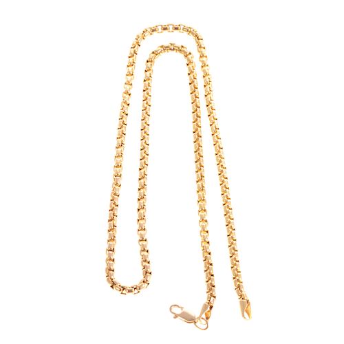 A Gentlemen's Square Linked Chain in 14K Gold