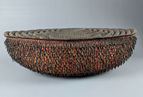 Rob Sieminski - Double walled vessel with nails