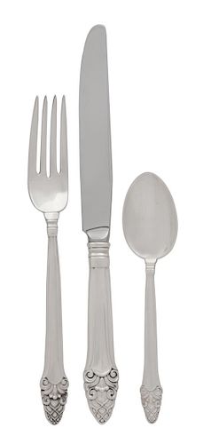 An American Silver Flatware Set, Gorham, Providence RI, 20th Century, in the Sovereign pattern, comprising; 12 dinner forks 12 d