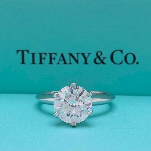 Tiffany & Co ROUND BRILLIANT 3.22CT Engagement Ring