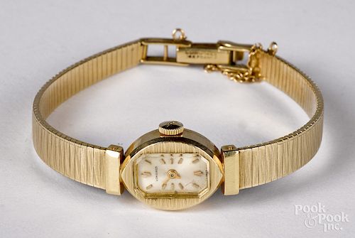 14K yellow gold Longines ladies wristwatch