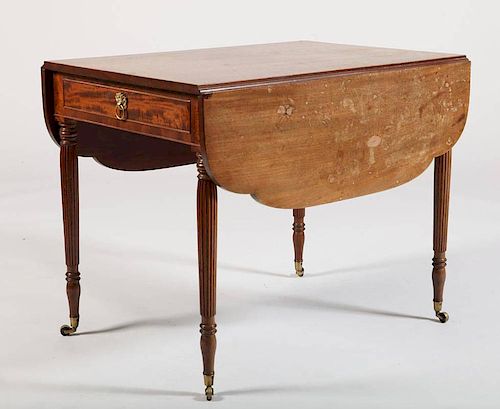 FERDERAL CARVED MAHOGANY PEMBROKE TABLE, NEW YORK, ATTRIBUTED TO GEORGE WOODRUFF