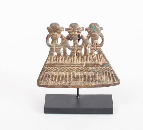 GROUP OF NINETEEN AFRICAN BRONZE FIGURAL AND OTHER WEIGHTS