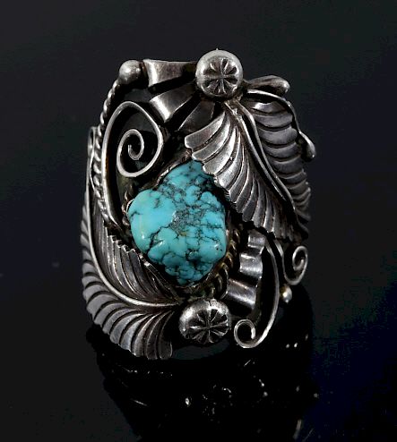 Signed Ornate Navajo Sterling Silver Ring