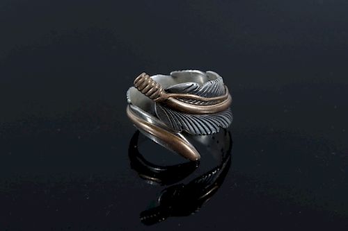 Navajo Signed Sterling Silver & Gold Feather Ring