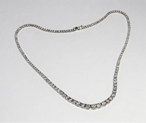 18K White Gold & Tapered Diamond Tennis Necklace