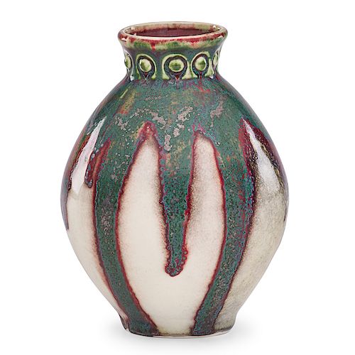 PIERRE-ADRIEN DALPAYRAT Fine vase