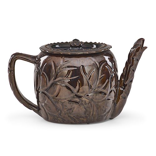 GEORGE OHR Cadogan teapot