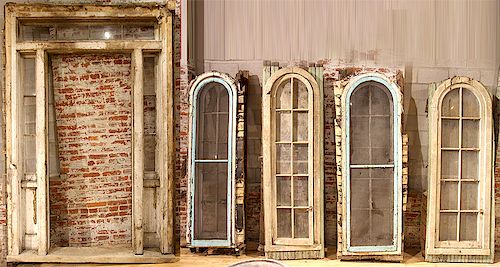 LOT 4 19TH CENT. WINDOWS WITH ENTRANCE FRAME