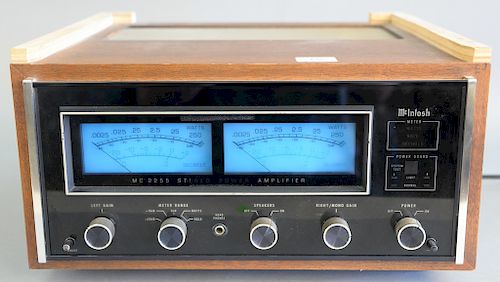 McIntosh MC2255 stereo amplifier. 
Provenance: From an estate in Lloyd Harbor, Long Island, New York