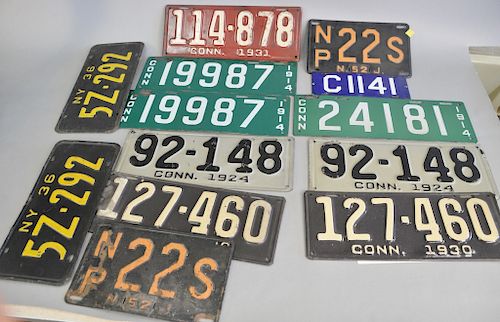 Group of 14 license plates including small enameled plate, pair of enameled plates, two Connecticut plates, N.Y. plates, etc.