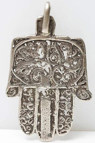 Middle Eastern Silver Hamsa/Hand of Fatima Pendant