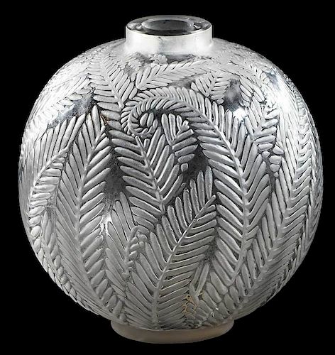 R. Lalique Palmes Frosted Vase