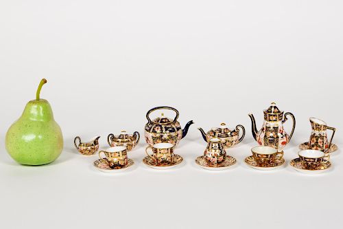 Miniature Derby Imari Porcelain Tea Set, 17 pcs