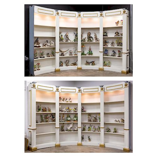 Large Curved Neoclassical Style Display Unit