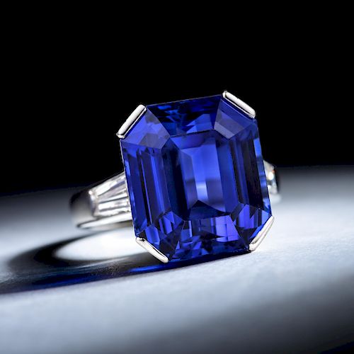 Art Deco 21.61-Carat Unheated Ceylon Sapphire and Diamond Ring