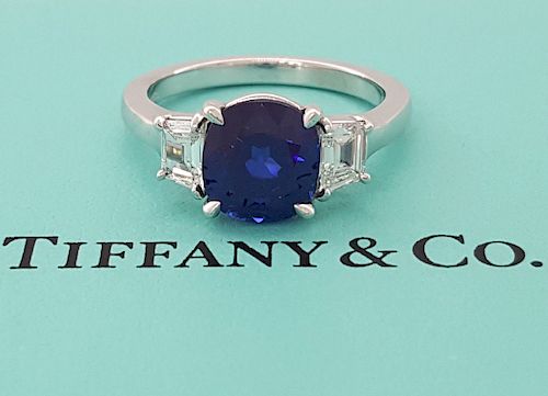 Tiffany & Co 3.74ct Royal Blue Sapphire Diamond