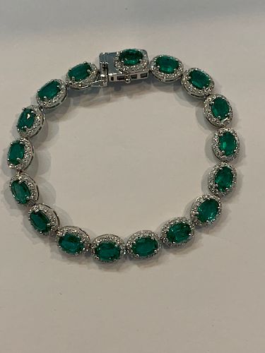 Plat 3.12ct Diamond 12.15ct Emerald Bracelet