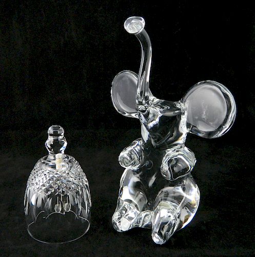 Daum crystal elephant figurine