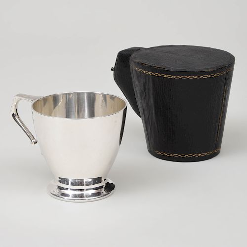 George V Irish Silver Mug in a Fitted Leather Case