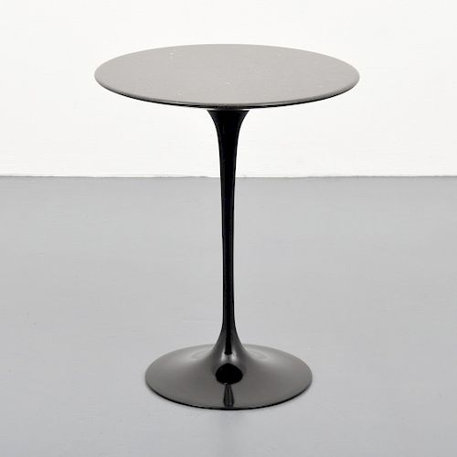 Eero Saarinen "Tulip" Occasional Table