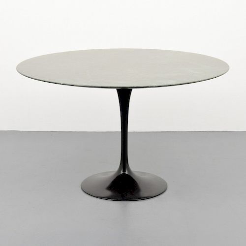 Eero Saarinen "Tulip" Dining Table