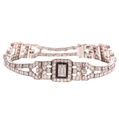 An Art Deco Diamond & Enamel Bracelet in Platinum