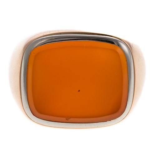A Cushion Shaped Orange Agate Ring in 18K Gold