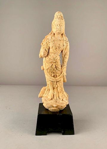 Carved Guanyin, Tang Period