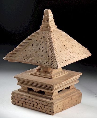 Majapahit Pottery Buddhist Chorten / Stupa