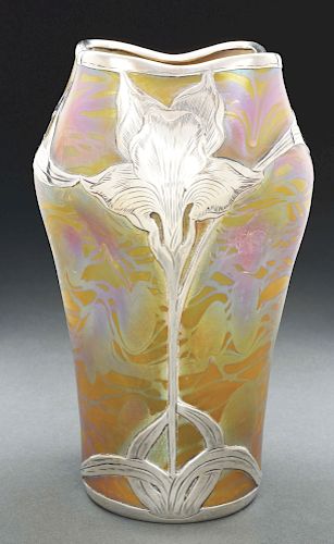 Loetz Phaenomen 2/474 Overlay Vase.