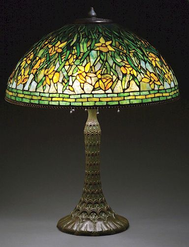 Somers Daffodil Leaded Glass Table Lamp.
