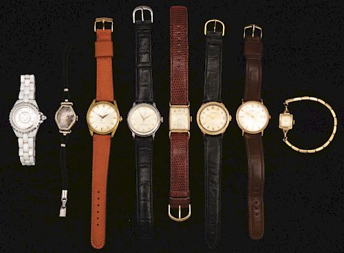 Lot of 8: Men's & Women's Watches.