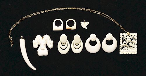 Lot of 8: Ivory Jewelry.