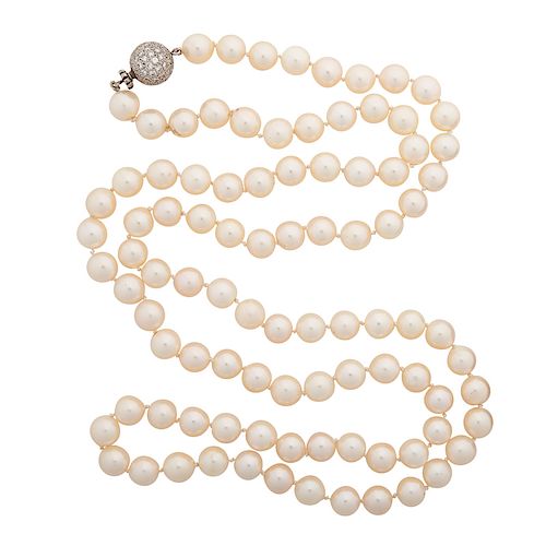 SALTWATER CULTURED PEARL & DIAMOND NECKLACE