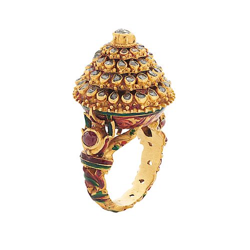 DIAMOND & YELLOW GOLD THAI PRINCESS RING