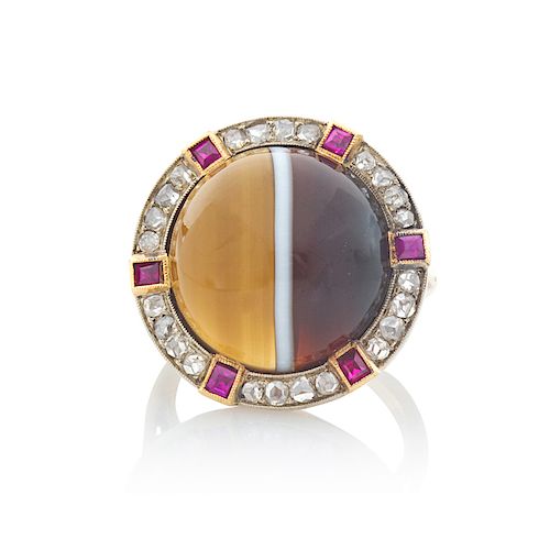 EARLY 20TH C. BANDED AGATE & DIAMOND RING
