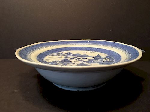 ANTIQUE Chinese Large Blue and White Warming Dish, early 19th C